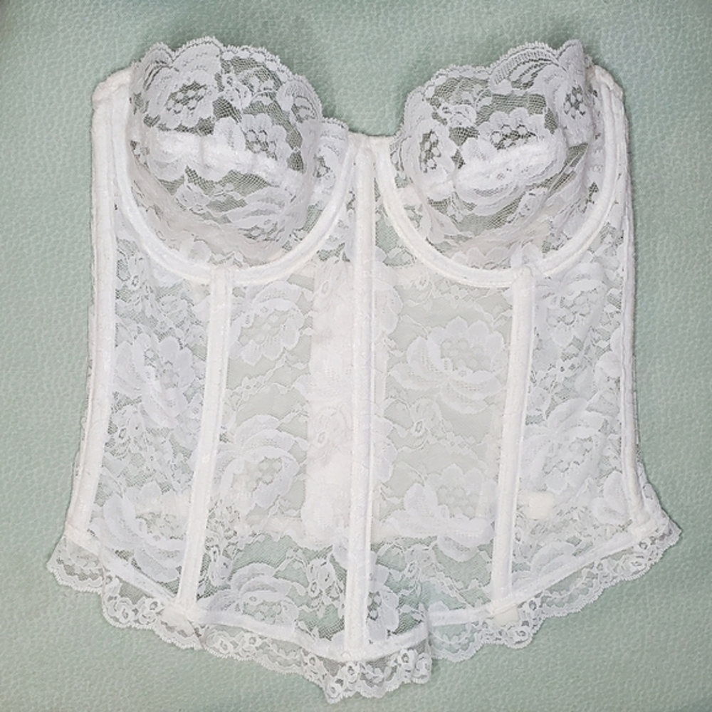 Vintage Jezebel white lace bridal lingerie sheer wedding corset ruffle trim 34 B
